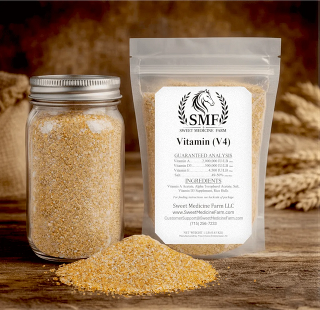 Vitamin A D E mineral jar and refill pouch for the Sweet Medicine Farm Free Choice Horse Mineral Buffet